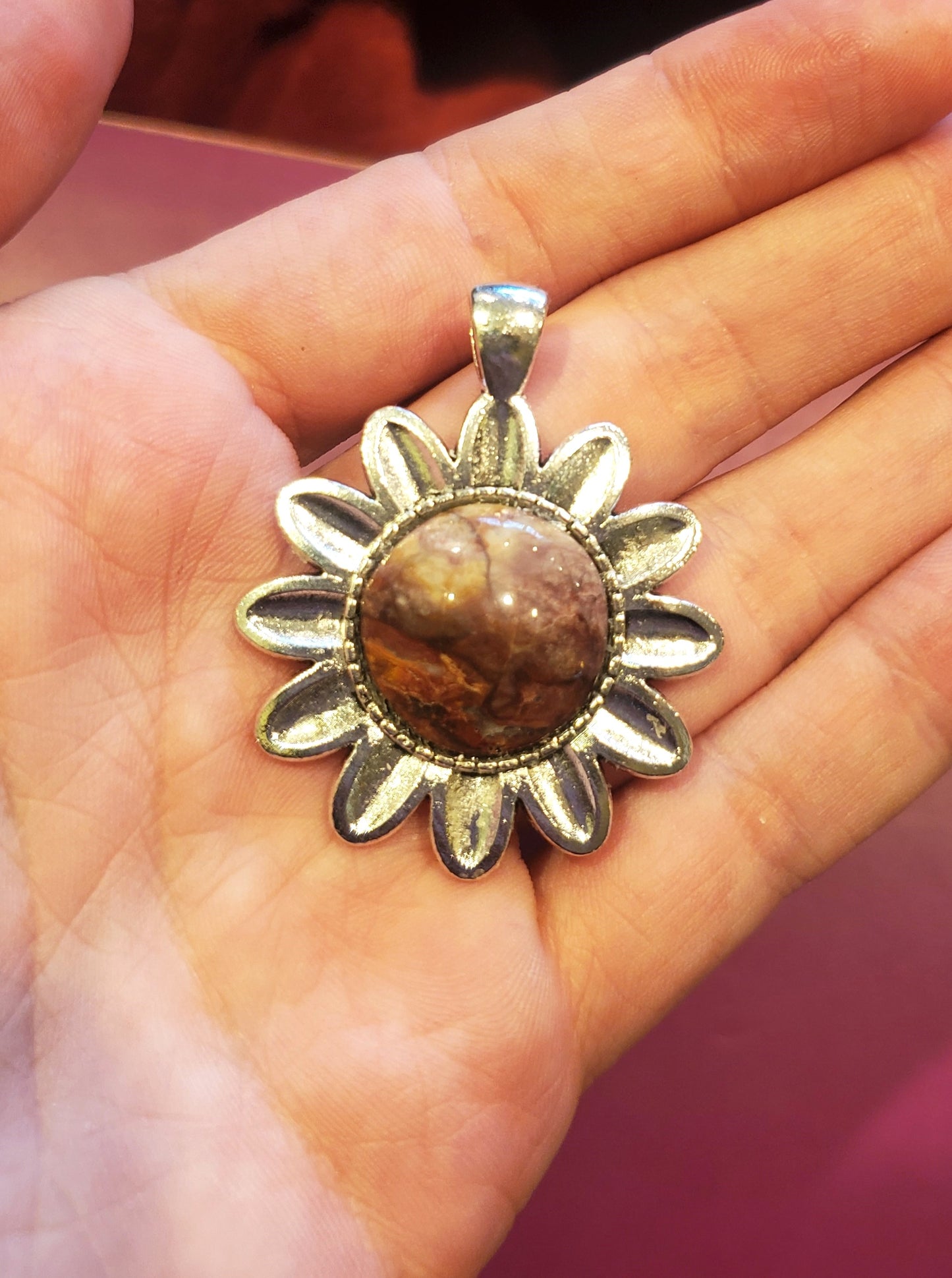 Blackfoot Jasper Necklace Pendant - 20mm Round Cab