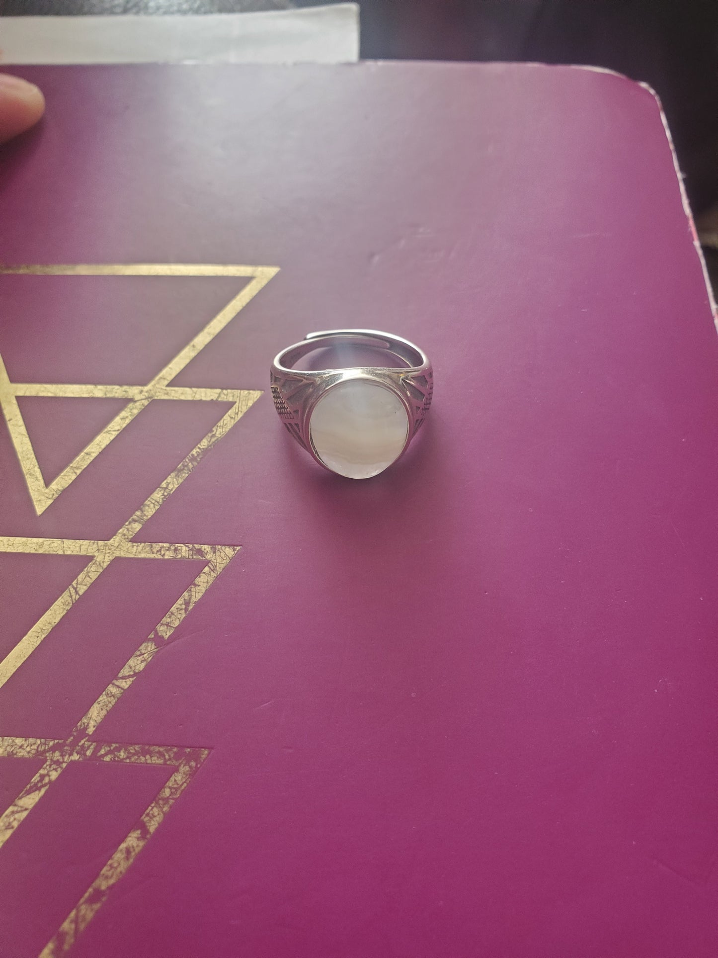 Banded Agate and Quartz Adjustable Ring - Silver, 12mm Oval Cab