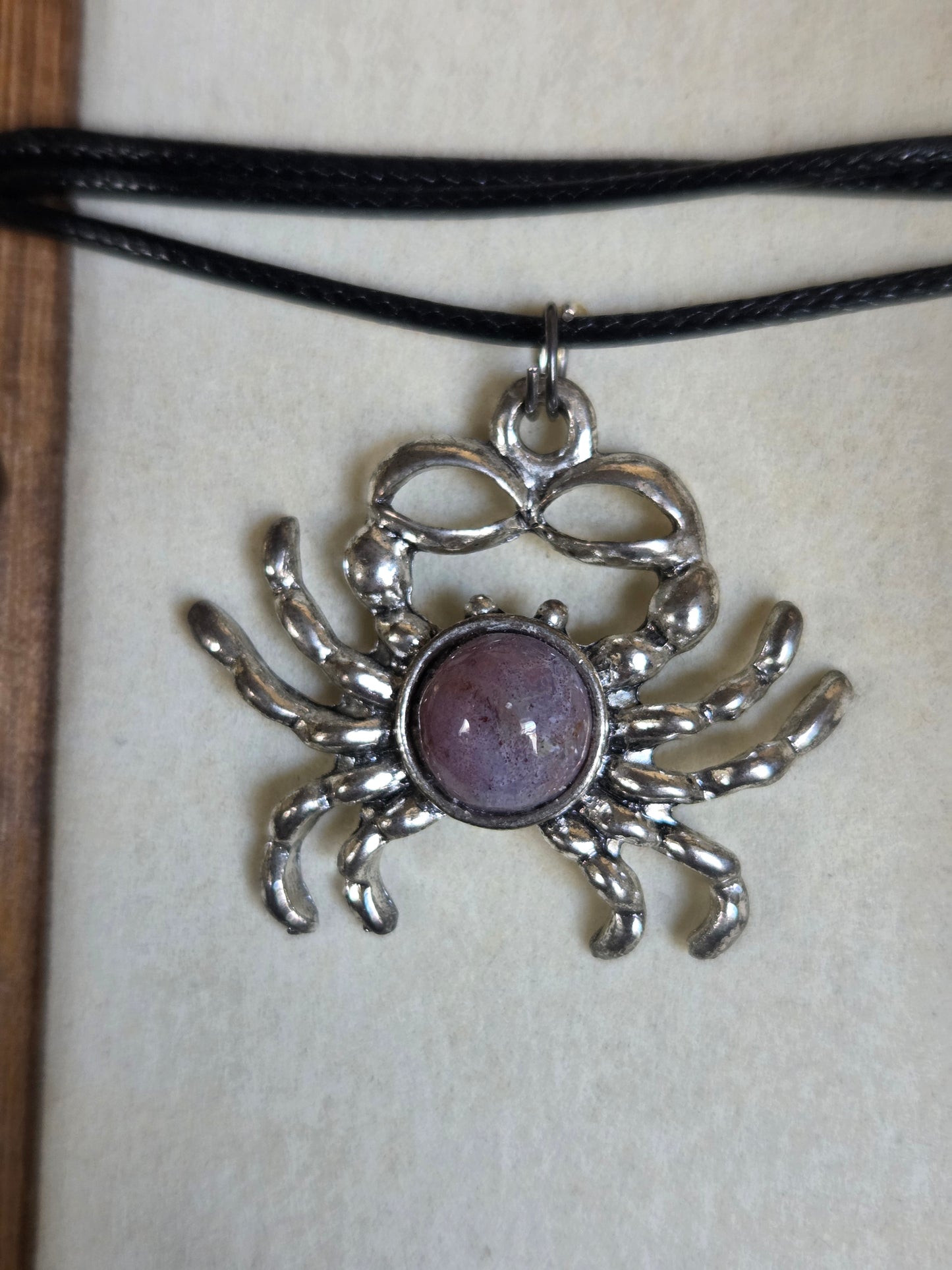 Blackfoot River Jasper Crab Pendant - 10mm Cab, Alloy Setting