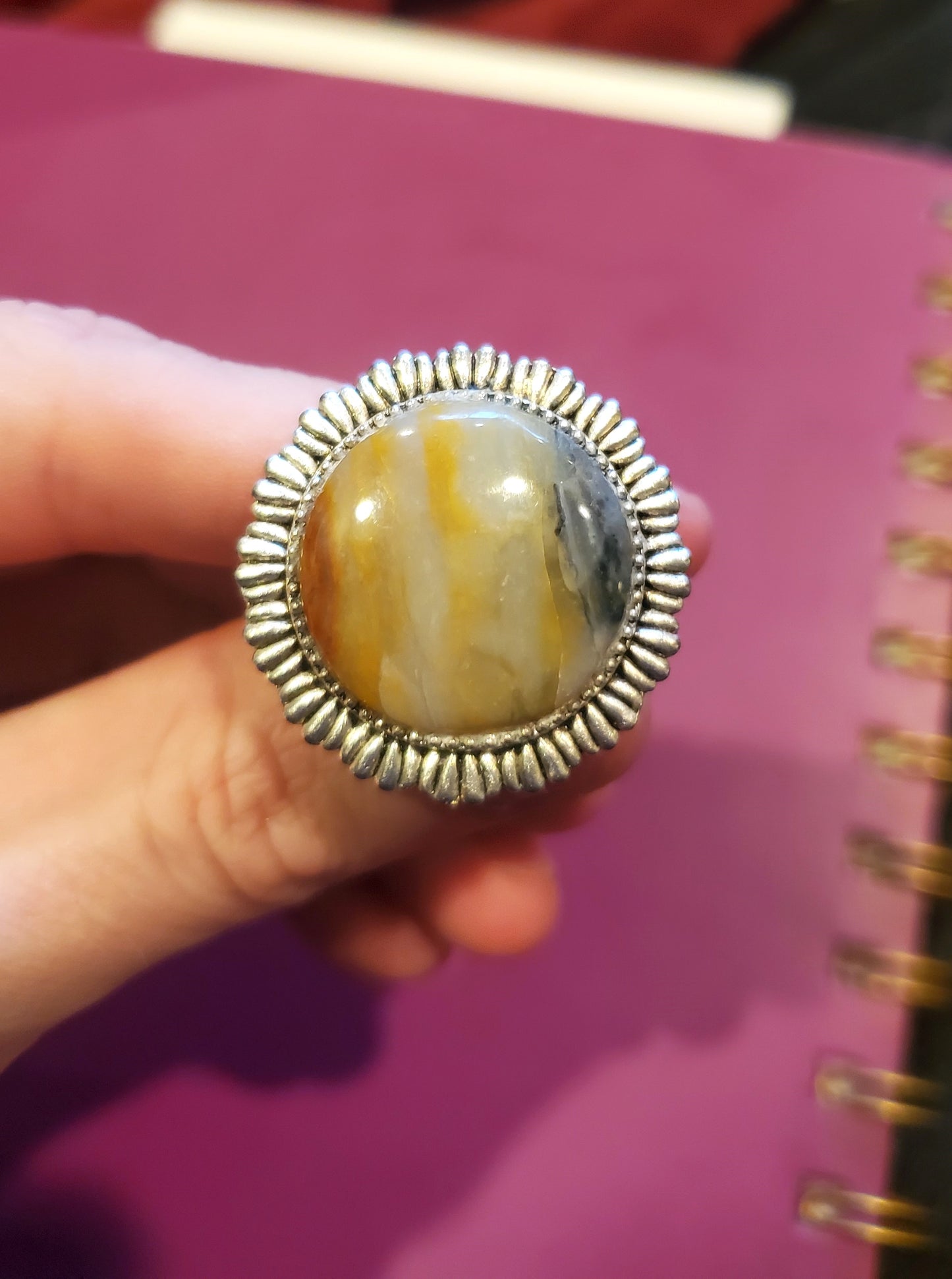 Blackfoot Jasper Adjustable Ring - 20mm Round Cab, Radial Setting