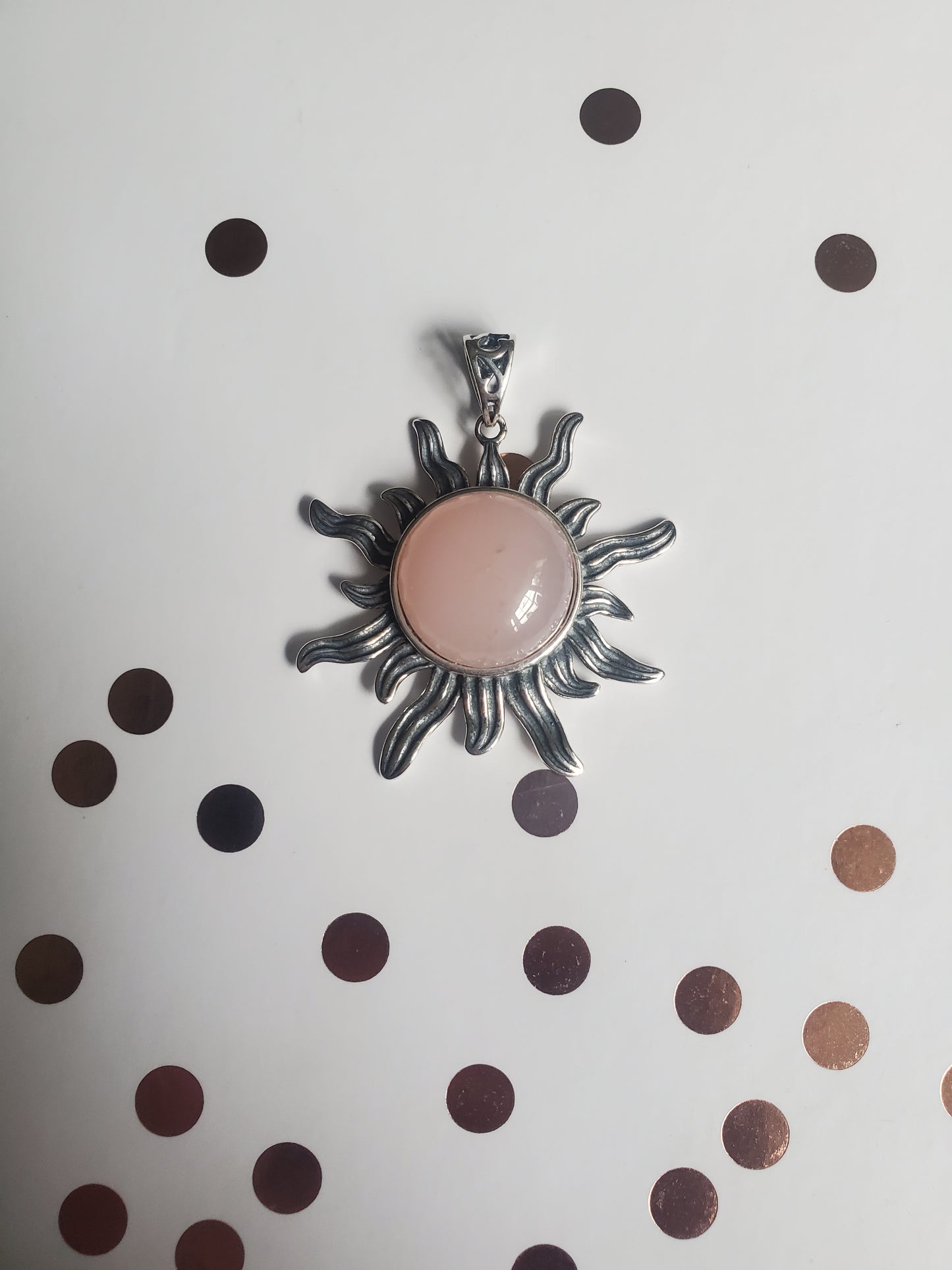 Nevada Pink Agatized Limbcast Pendant - Silver Sun Setting, 16mm Round