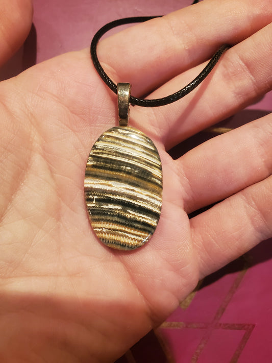 Outer Banks Green Shell Pendant