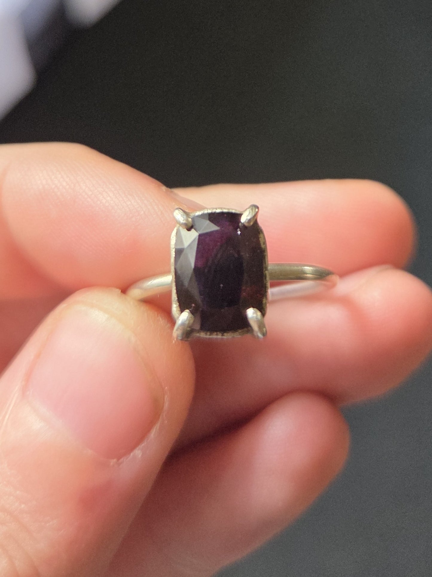 Star Garnet Faceted Silver Ring - Size 8.5